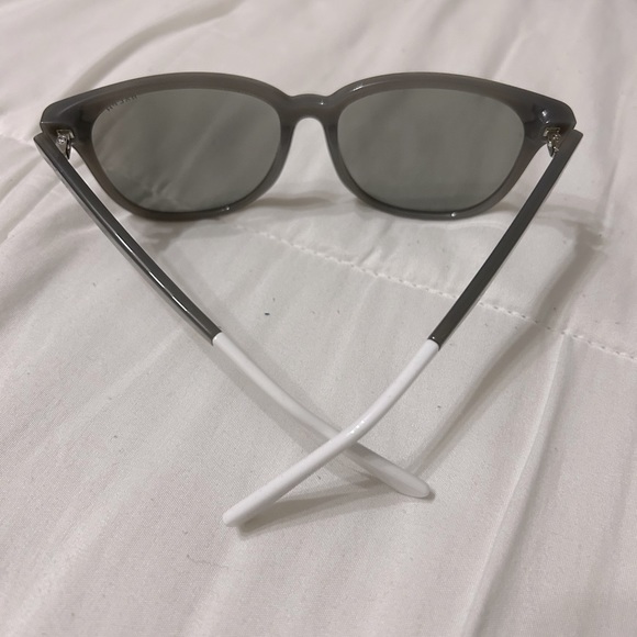 Ladies Ralph Lauren sunglasses - Picture 3 of 6